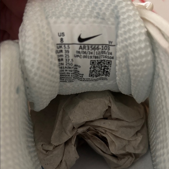 Nike Women’s Shox TL Triple Sail Size 8 - Picture 9 of 11